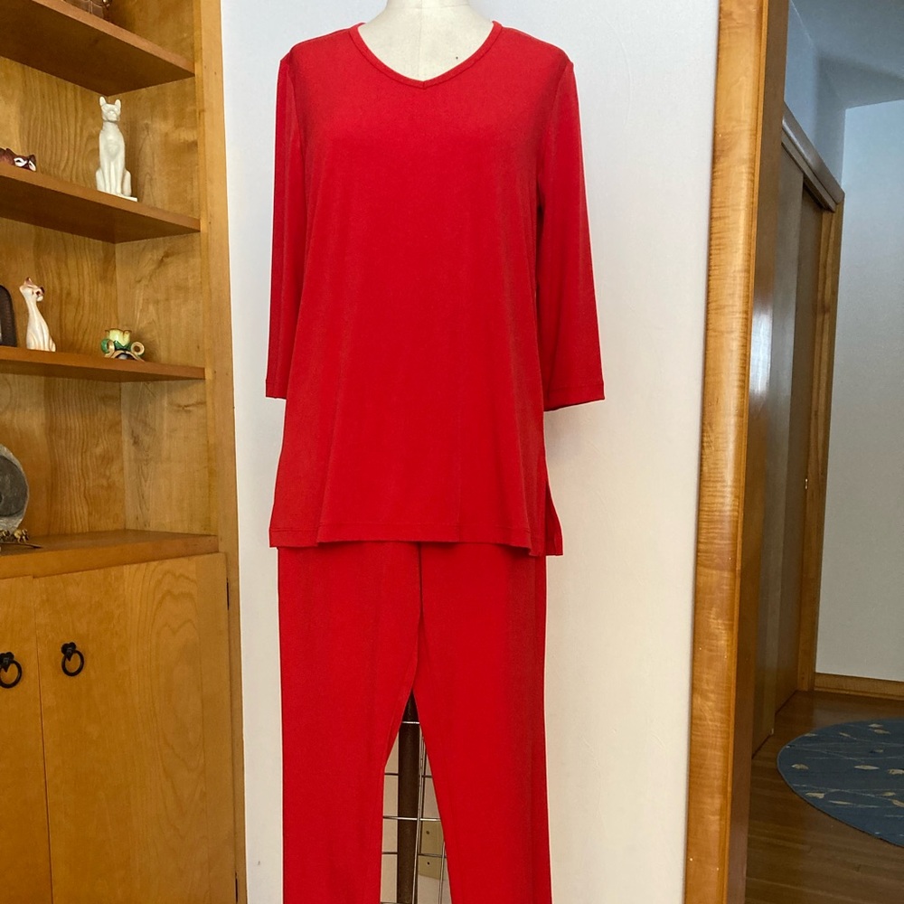 CSC Studio Vibrant Red Festive Valentine Pant Set V-neck